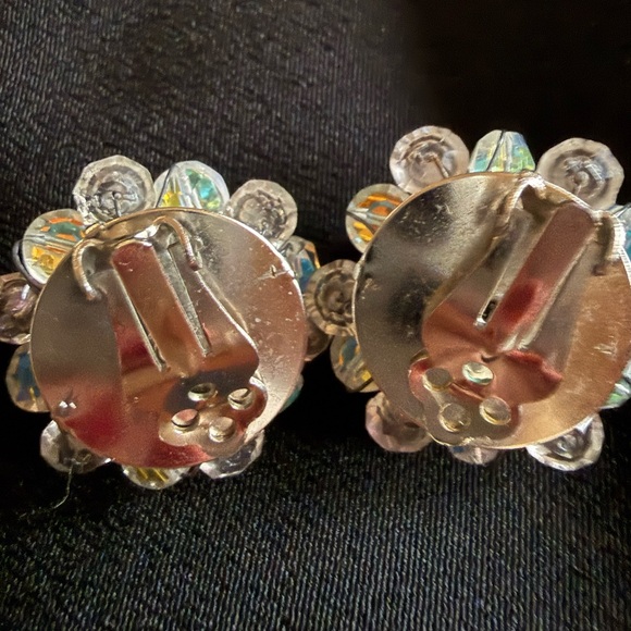 Vintage Aurora Borealis (AB) Crystal Earrings Size 1” - Picture 3 of 7